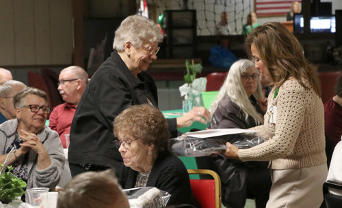 Ann giving volunteer award